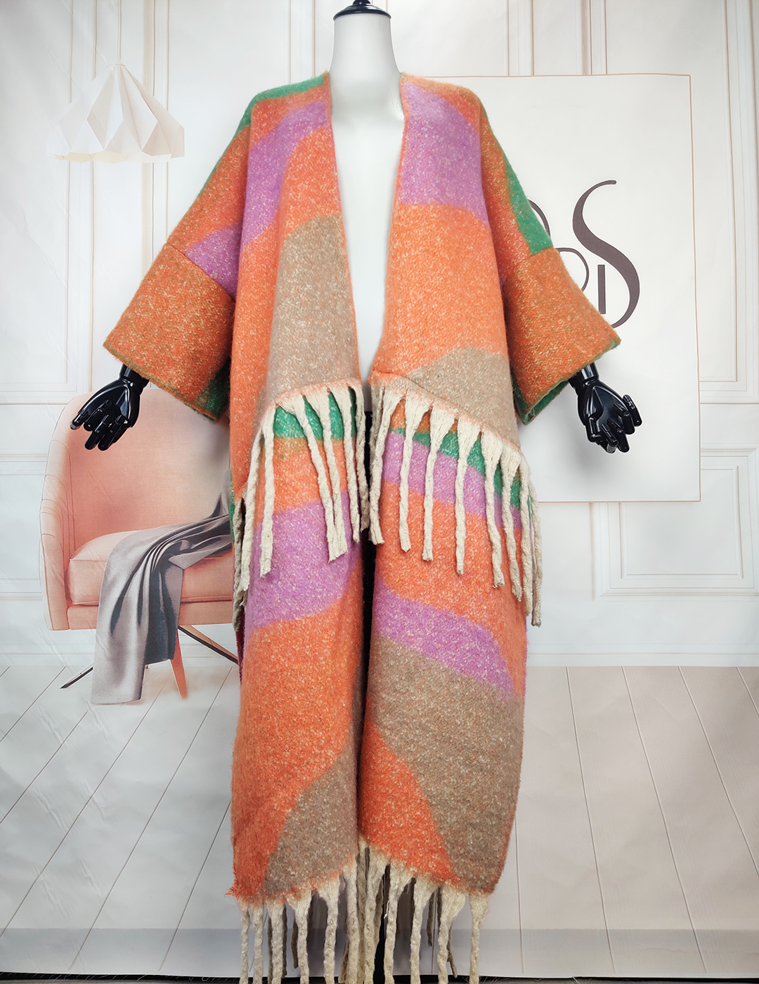 African Fashion Blogger Design - Winter Clothing Europe reseña y precio