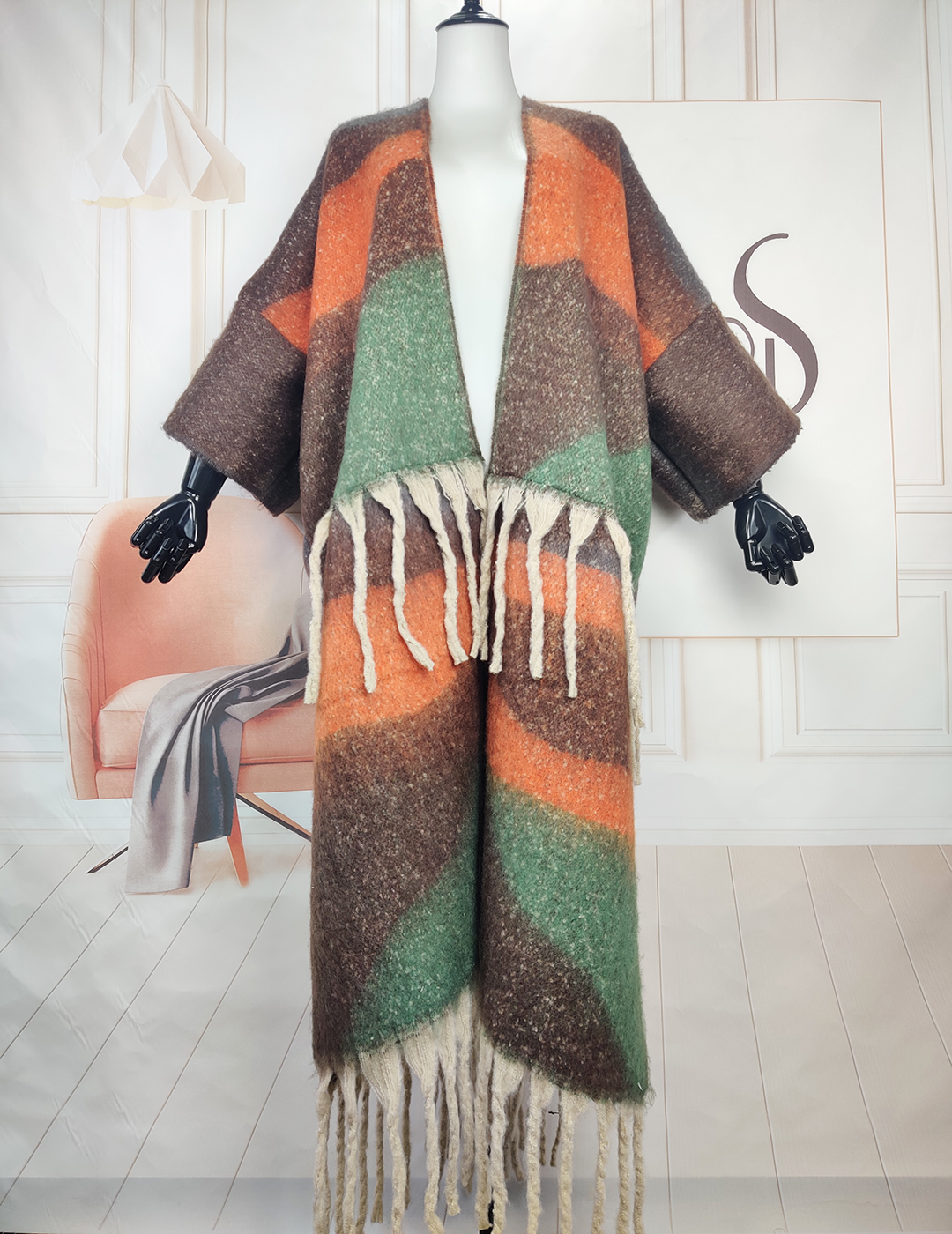 African Fashion Blogger Design - Winter Clothing Europe reseña y precio