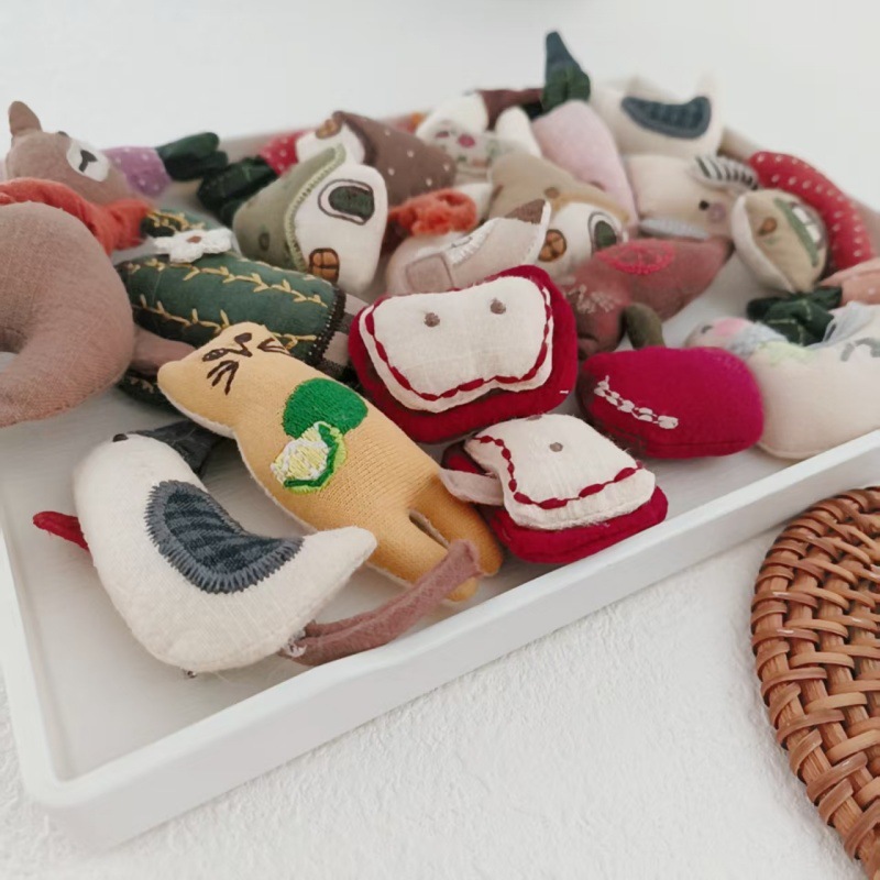 Adorable Duck Carrot House Bro - Winter Clothing Accessories reseña y precio